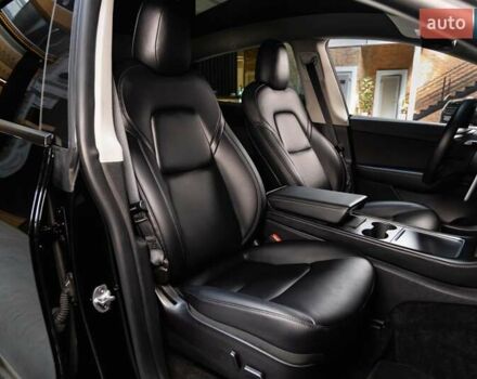 Черный Тесла Model Y, объемом двигателя 0 л и пробегом 155 тыс. км за 23000 $, фото 26 на Automoto.ua