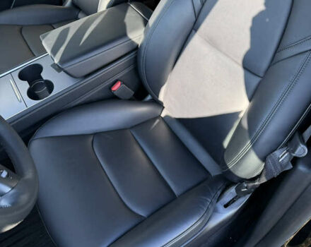 Тесла Model Y 2022 в Тернополе на Automoto.ua Черный Тесла Model Y, объемом двигателя 0 л и пробегом 81 тыс. км за 25600 $, фото 10 на Automoto.ua