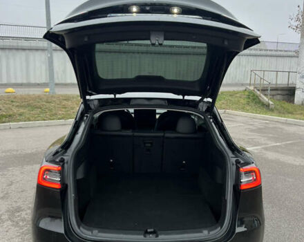 Черный Тесла Model Y, объемом двигателя 0 л и пробегом 61 тыс. км за 22900 $, фото 14 на Automoto.ua