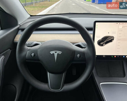 Черный Тесла Model Y, объемом двигателя 0 л и пробегом 61 тыс. км за 22900 $, фото 25 на Automoto.ua