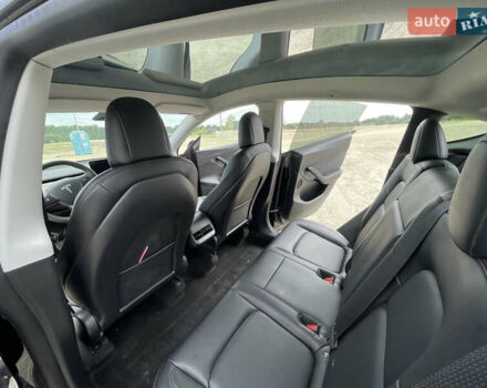 Черный Тесла Model Y, объемом двигателя 0 л и пробегом 83 тыс. км за 25500 $, фото 25 на Automoto.ua