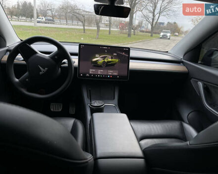 Чорний Тесла Model Y, об'ємом двигуна 0 л та пробігом 88 тис. км за 29999 $, фото 15 на Automoto.ua