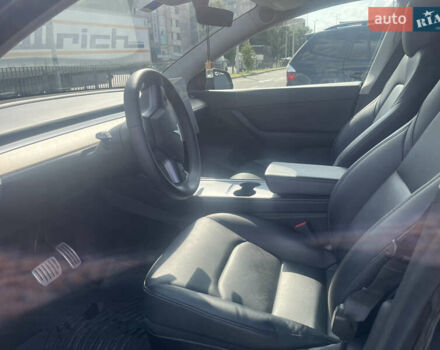 Черный Тесла Model Y, объемом двигателя 0 л и пробегом 45 тыс. км за 24800 $, фото 5 на Automoto.ua