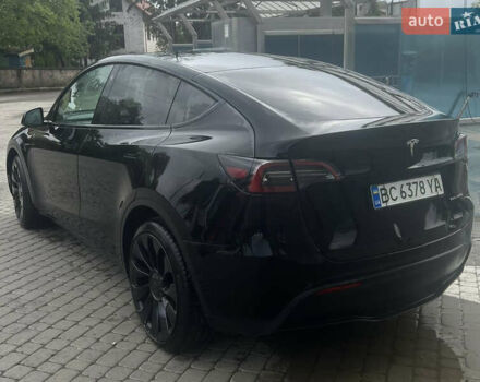 Черный Тесла Model Y, объемом двигателя 0 л и пробегом 28 тыс. км за 35990 $, фото 5 на Automoto.ua