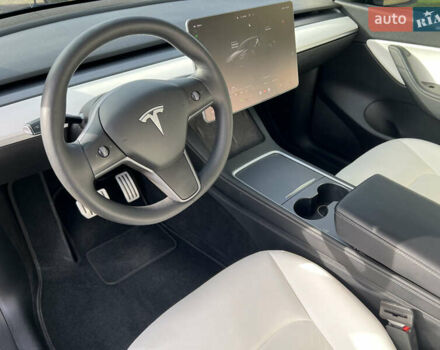 Тесла Model Y 2022 у Львові на Automoto.ua Чорний Тесла Model Y, об'ємом двигуна 0 л та пробігом 128 тис. км за 26300 $, фото 17 на Automoto.ua