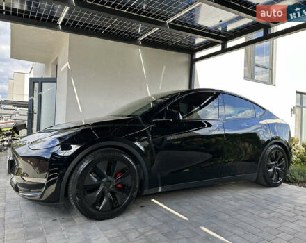 Чорний Тесла Model Y, об'ємом двигуна 0 л та пробігом 60 тис. км за 31500 $, фото 7 на Automoto.ua