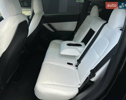 Черный Тесла Model Y, объемом двигателя 0 л и пробегом 136 тыс. км за 26199 $, фото 42 на Automoto.ua