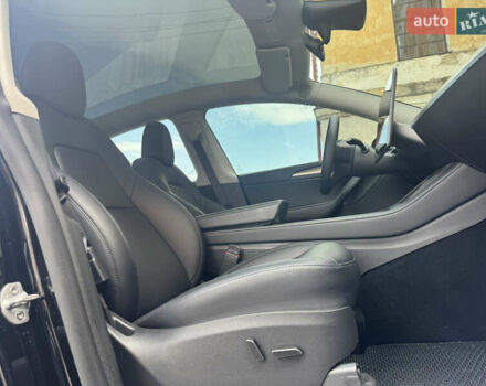 Черный Тесла Model Y, объемом двигателя 0 л и пробегом 58 тыс. км за 34500 $, фото 49 на Automoto.ua
