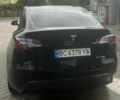 Черный Тесла Model Y, объемом двигателя 0 л и пробегом 28 тыс. км за 35990 $, фото 6 на Automoto.ua