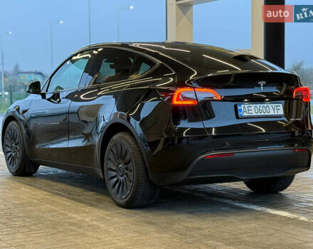 Черный Тесла Model Y, объемом двигателя 0 л и пробегом 53 тыс. км за 34999 $, фото 7 на Automoto.ua