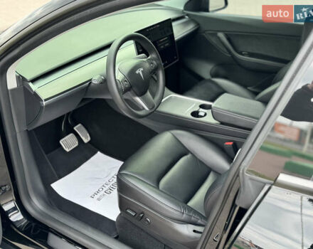 Черный Тесла Model Y, объемом двигателя 0 л и пробегом 60 тыс. км за 24500 $, фото 9 на Automoto.ua