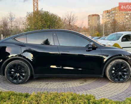Черный Тесла Model Y, объемом двигателя 0 л и пробегом 121 тыс. км за 25750 $, фото 7 на Automoto.ua