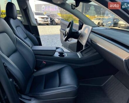 Черный Тесла Model Y, объемом двигателя 0 л и пробегом 73 тыс. км за 27890 $, фото 36 на Automoto.ua