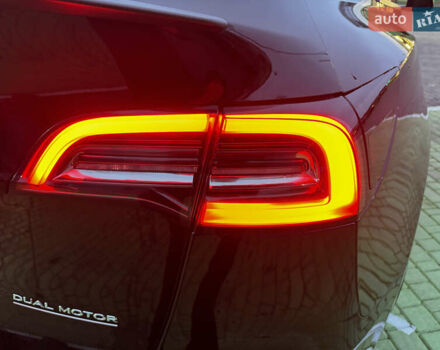 Черный Тесла Model Y, объемом двигателя 0 л и пробегом 85 тыс. км за 28000 $, фото 56 на Automoto.ua