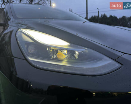 Черный Тесла Model Y, объемом двигателя 0 л и пробегом 85 тыс. км за 28000 $, фото 45 на Automoto.ua