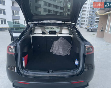 Черный Тесла Model Y, объемом двигателя 0 л и пробегом 84 тыс. км за 27900 $, фото 10 на Automoto.ua