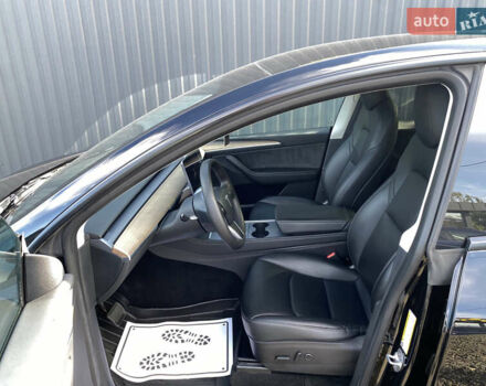 Тесла Model Y 2022 у Луцьку на Automoto.ua Чорний Тесла Model Y, об'ємом двигуна 0 л та пробігом 224 тис. км за 27500 $, фото 90 на Automoto.ua