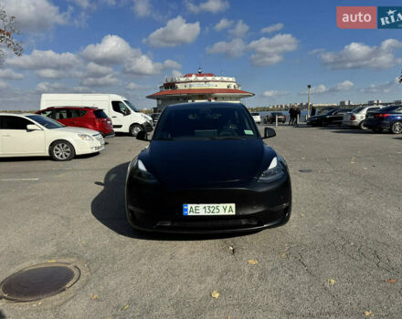 Черный Тесла Model Y, объемом двигателя 0 л и пробегом 50 тыс. км за 39999 $, фото 7 на Automoto.ua
