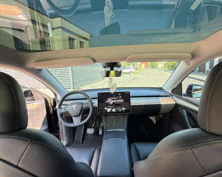 Черный Тесла Model Y, объемом двигателя 0 л и пробегом 79 тыс. км за 31999 $, фото 25 на Automoto.ua