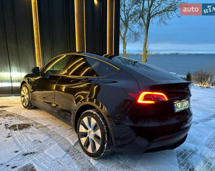 Черный Тесла Model Y, объемом двигателя 0 л и пробегом 33 тыс. км за 26900 $, фото 9 на Automoto.ua