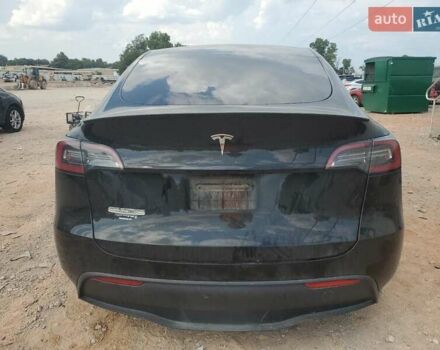 Черный Тесла Model Y, объемом двигателя 0 л и пробегом 136 тыс. км за 10200 $, фото 5 на Automoto.ua
