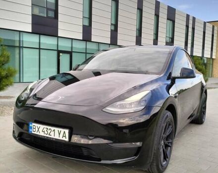 Черный Тесла Model Y, объемом двигателя 0 л и пробегом 23 тыс. км за 30500 $, фото 4 на Automoto.ua