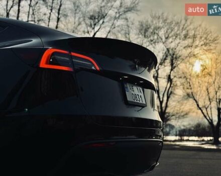 Черный Тесла Model Y, объемом двигателя 0 л и пробегом 44 тыс. км за 34200 $, фото 4 на Automoto.ua