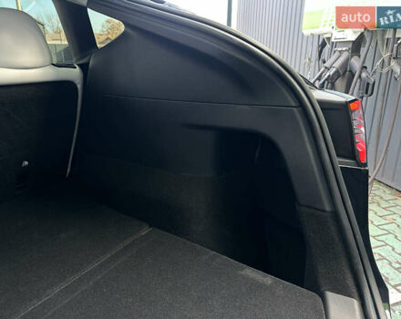 Черный Тесла Model Y, объемом двигателя 0 л и пробегом 136 тыс. км за 26199 $, фото 50 на Automoto.ua