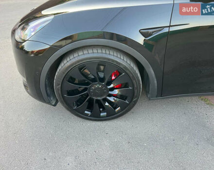 Черный Тесла Model Y, объемом двигателя 0 л и пробегом 44 тыс. км за 32500 $, фото 20 на Automoto.ua