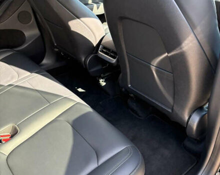 Черный Тесла Model Y, объемом двигателя 0 л и пробегом 51 тыс. км за 23699 $, фото 20 на Automoto.ua