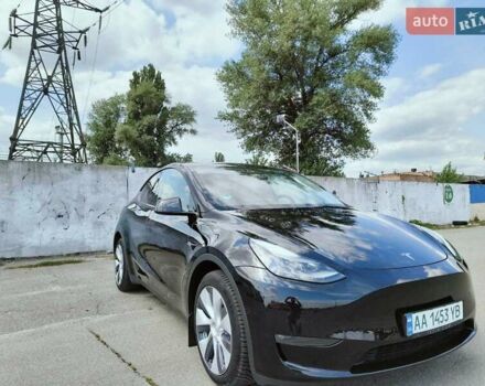 Черный Тесла Model Y, объемом двигателя 0 л и пробегом 69 тыс. км за 35000 $, фото 4 на Automoto.ua
