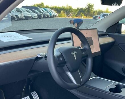 Черный Тесла Model Y, объемом двигателя 0 л и пробегом 73 тыс. км за 27890 $, фото 13 на Automoto.ua