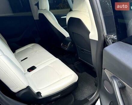 Чорний Тесла Model Y, об'ємом двигуна 0 л та пробігом 24 тис. км за 24500 $, фото 3 на Automoto.ua