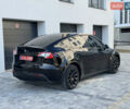Черный Тесла Model Y, объемом двигателя 0 л и пробегом 48 тыс. км за 28999 $, фото 5 на Automoto.ua