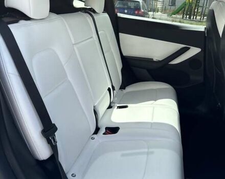 Тесла Model Y 2022 в Луцке на Automoto.ua Черный Тесла Model Y, объемом двигателя 0 л и пробегом 222 тыс. км за 19999 $, фото 49 на Automoto.ua