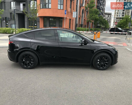 Черный Тесла Model Y, объемом двигателя 0 л и пробегом 43 тыс. км за 32490 $, фото 18 на Automoto.ua