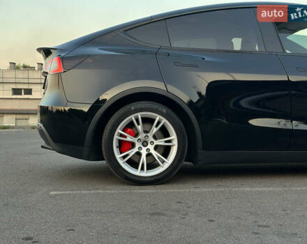 Чорний Тесла Model Y, об'ємом двигуна 0 л та пробігом 135 тис. км за 26499 $, фото 20 на Automoto.ua
