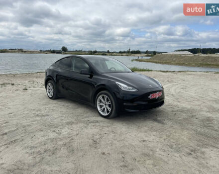 Черный Тесла Model Y, объемом двигателя 0 л и пробегом 83 тыс. км за 25500 $, фото 6 на Automoto.ua