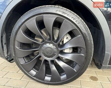 Тесла Model Y 2022 в Луцке на Automoto.ua Черный Тесла Model Y, объемом двигателя 0 л и пробегом 222 тыс. км за 19999 $, фото 24 на Automoto.ua