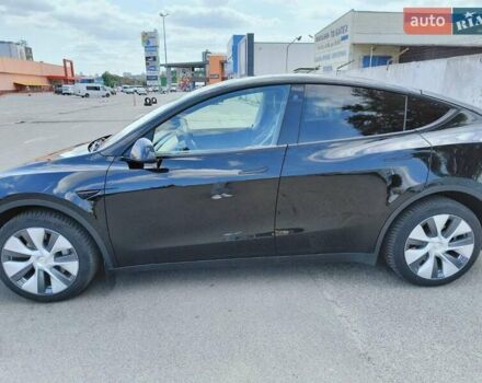 Черный Тесла Model Y, объемом двигателя 0 л и пробегом 69 тыс. км за 35000 $, фото 3 на Automoto.ua