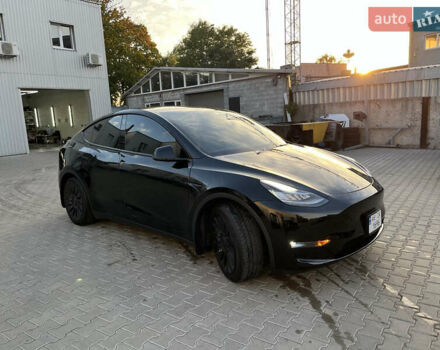 Черный Тесла Model Y, объемом двигателя 0 л и пробегом 120 тыс. км за 24000 $, фото 10 на Automoto.ua