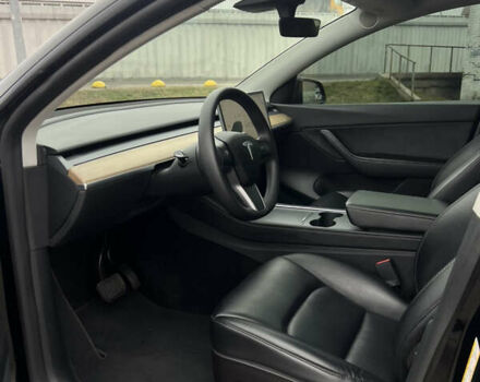 Черный Тесла Model Y, объемом двигателя 0 л и пробегом 61 тыс. км за 22900 $, фото 20 на Automoto.ua