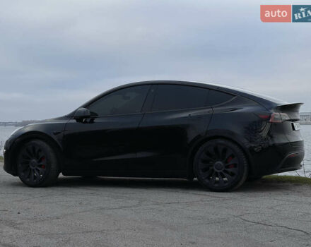 Чорний Тесла Model Y, об'ємом двигуна 0 л та пробігом 88 тис. км за 29999 $, фото 4 на Automoto.ua