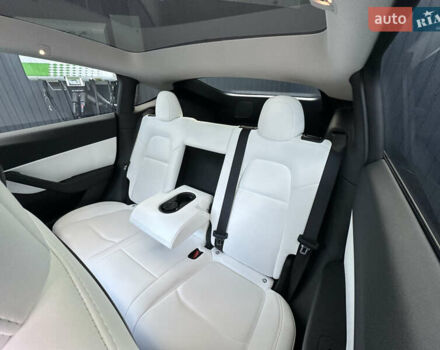 Черный Тесла Model Y, объемом двигателя 0 л и пробегом 136 тыс. км за 26199 $, фото 39 на Automoto.ua