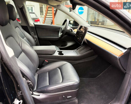 Чорний Тесла Model Y, об'ємом двигуна 0 л та пробігом 48 тис. км за 28800 $, фото 17 на Automoto.ua