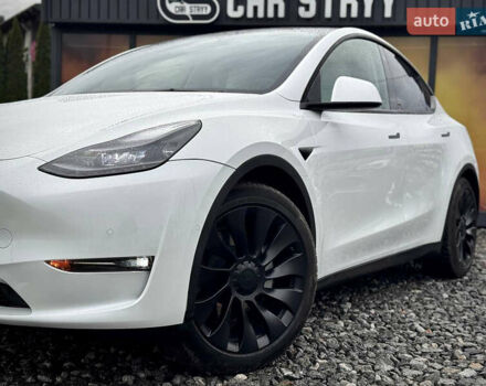 Тесла Model Y 2022 у Стрые на Automoto.ua Чорний Тесла Model Y, об'ємом двигуна 0 л та пробігом 61 тис. км за 27400 $, фото 5 на Automoto.ua