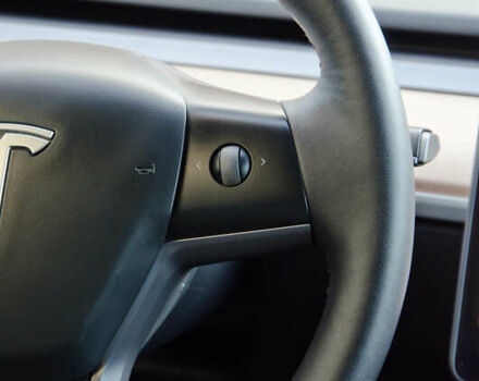 Чорний Тесла Model Y, об'ємом двигуна 0 л та пробігом 130 тис. км за 25500 $, фото 30 на Automoto.ua