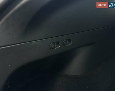 Черный Тесла Model Y, объемом двигателя 0 л и пробегом 136 тыс. км за 26199 $, фото 48 на Automoto.ua