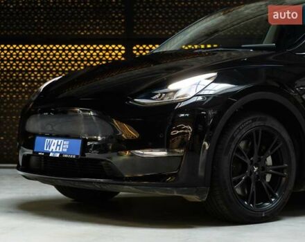 Черный Тесла Model Y, объемом двигателя 0 л и пробегом 155 тыс. км за 23000 $, фото 1 на Automoto.ua