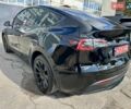 Черный Тесла Model Y, объемом двигателя 0 л и пробегом 49 тыс. км за 27555 $, фото 7 на Automoto.ua